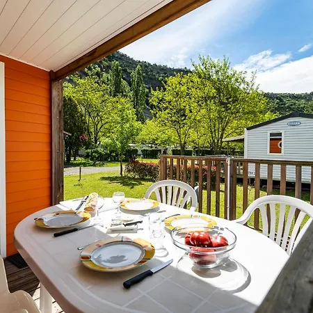 Camping La Turelure 3* Uzer (Ardeche)
