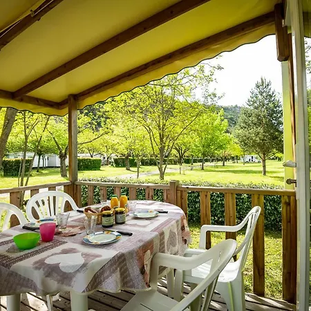 Camping La Turelure 3* Uzer (Ardeche)